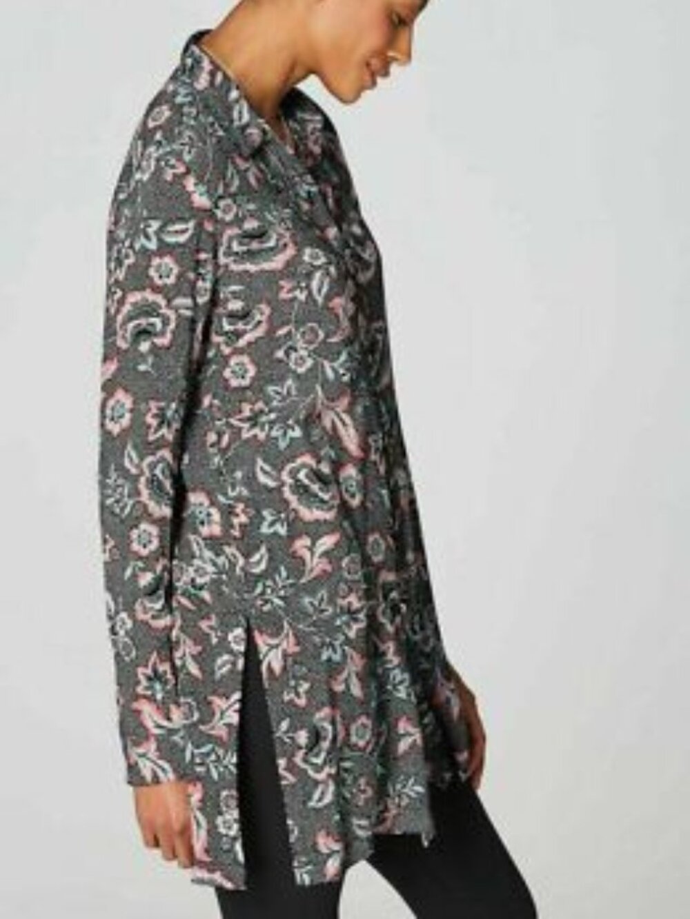 J. Jill | Black/White/Coral "MarvelFlor" Button-Down Tunic Shirt Medium NWT